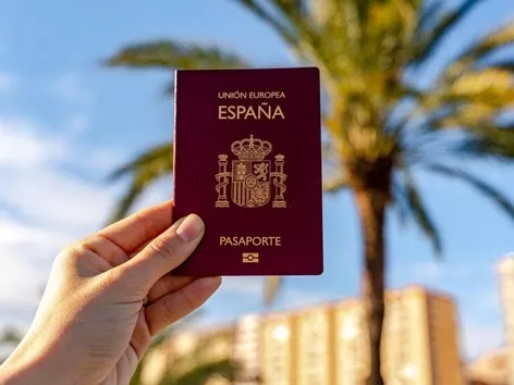 Last Call for Spain’s Golden Visa: Apply Before January 2025!